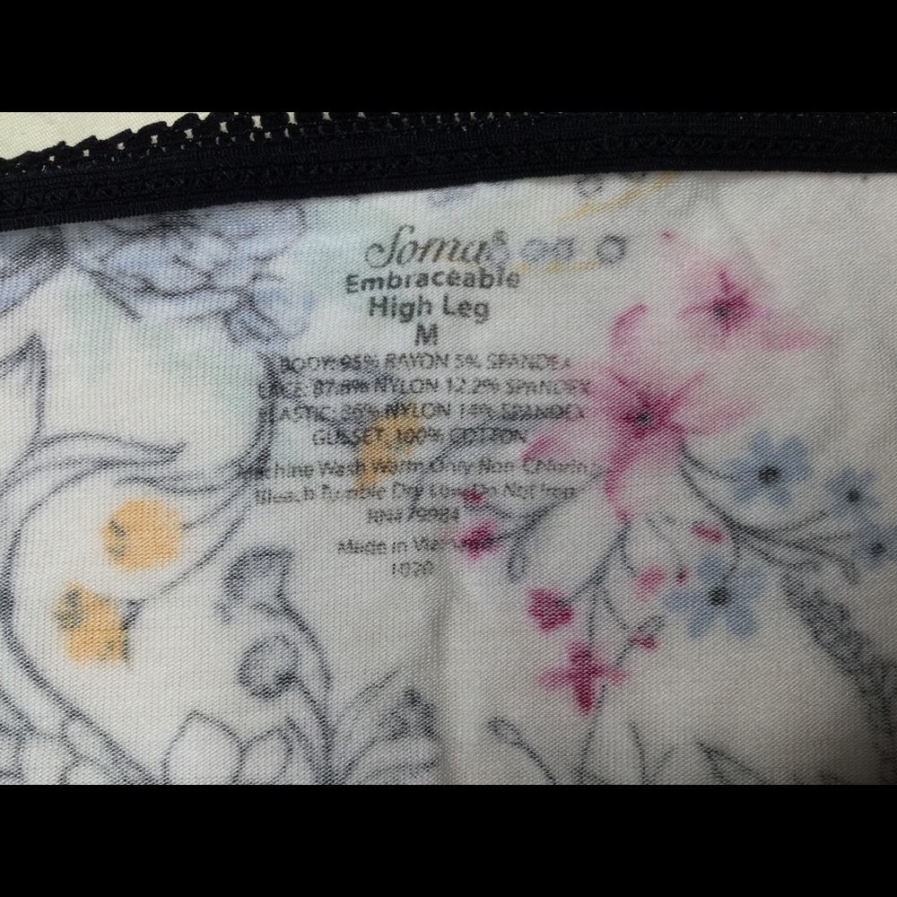 Soma Floral Bra & Panty Set 36DD/M - Picture 8 of 8
